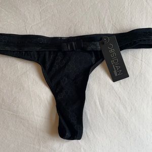 Elle MacPherson Obsidian Betty Thong Black